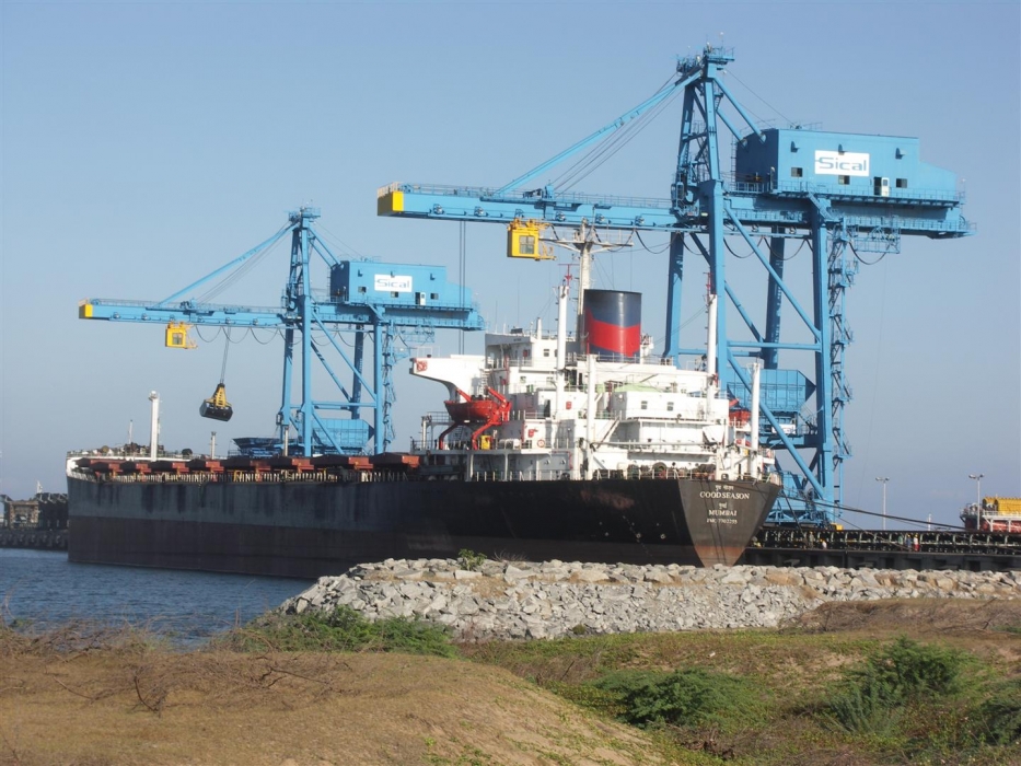 Harbor freight crane